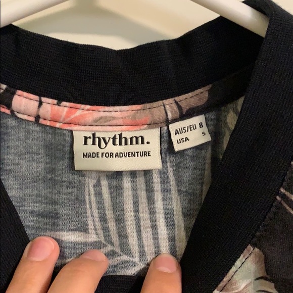 Made for adventure tank - Picture 3 of 3